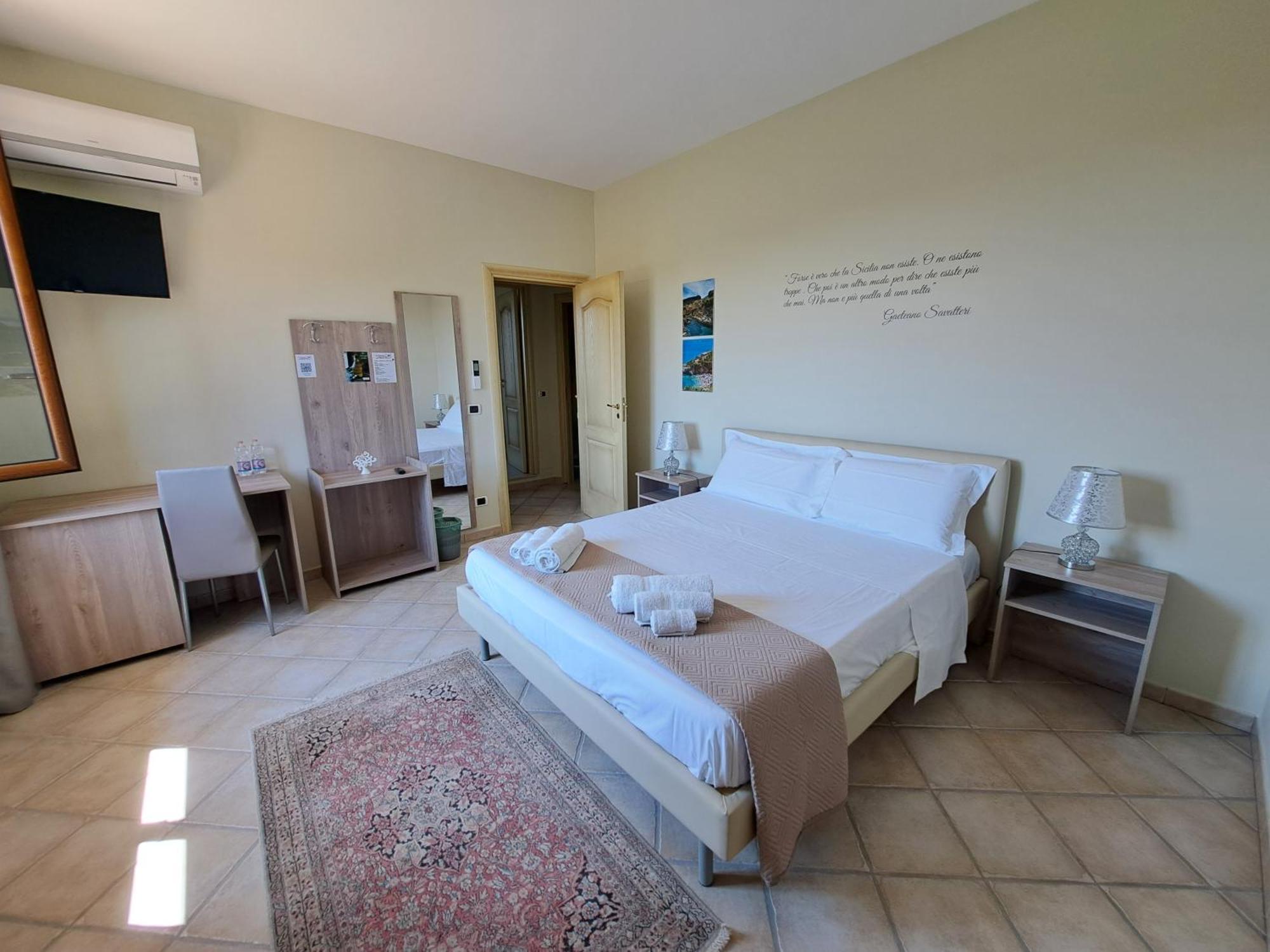 B&B La Terrazza Degli Scrittori Racalmuto Экстерьер фото